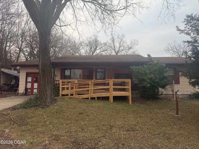 616 W 33rd Street, Joplin, MO 64804