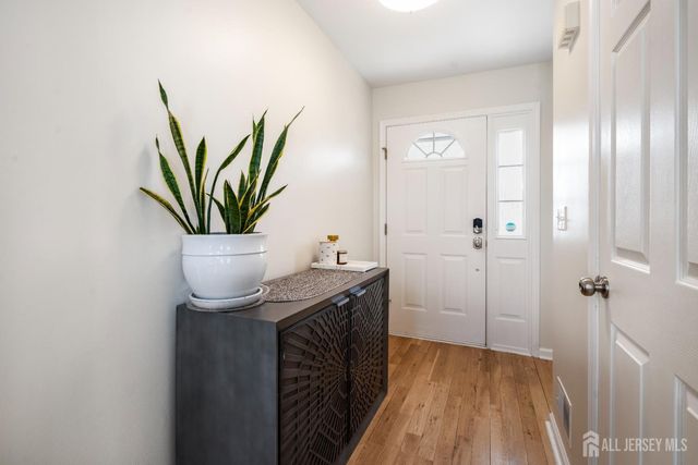 18 Bearsley Drive, East Brunswick, NJ 08816