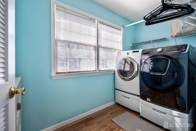 18 Bearsley Drive, East Brunswick, NJ 08816