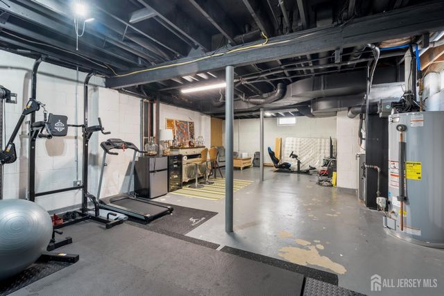 18 Bearsley Drive, East Brunswick, NJ 08816