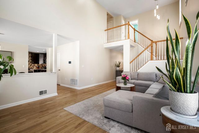 18 Bearsley Drive, East Brunswick, NJ 08816