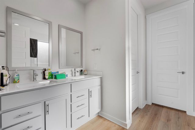 308 Barton Run DR, Georgetown, TX 78628