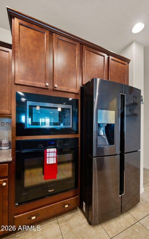 10562 E CORBIN Avenue, Mesa, AZ 85212