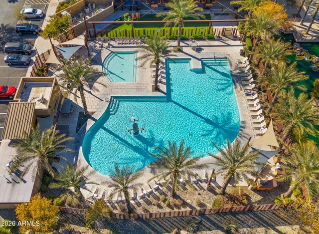 10562 E CORBIN Avenue, Mesa, AZ 85212