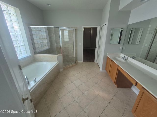3733 Stream Drive, Melbourne, FL 32940