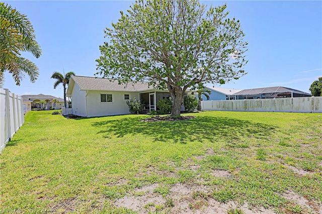 4608 SW 13th AVE, Cape Coral, FL 33914