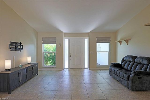 4608 SW 13th AVE, Cape Coral, FL 33914