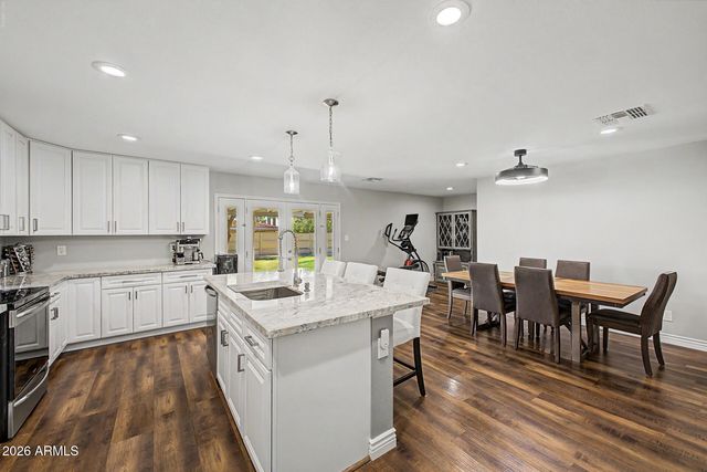 4343 W MOUNTAIN VIEW Road, Glendale, AZ 85302