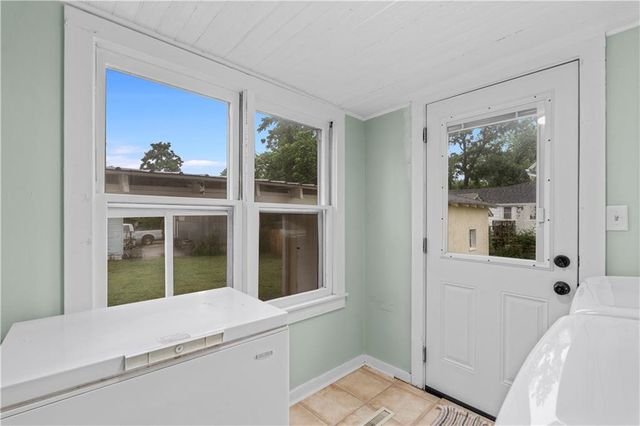 426 W Walnut Street, Nevada, MO 64772