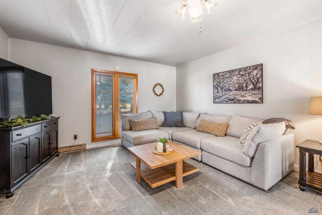 122 RAY ANN CT, Rapid, SD 57702