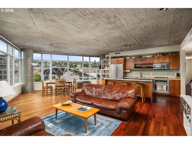 1926 W BURNSIDE St 919, Portland, OR 97209