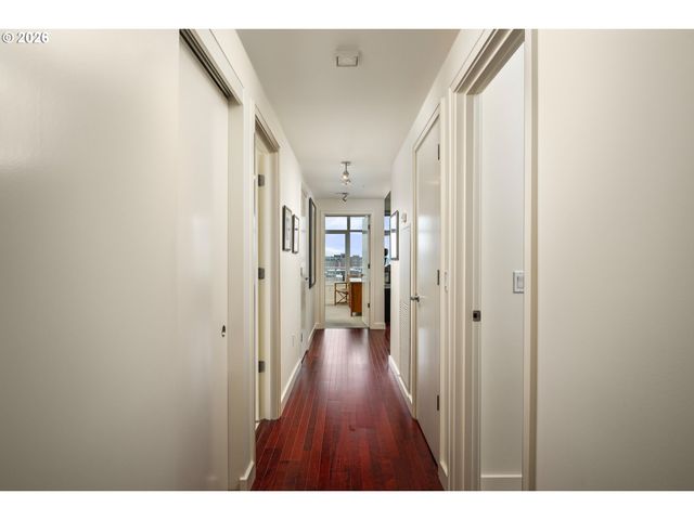 1926 W BURNSIDE St 919, Portland, OR 97209