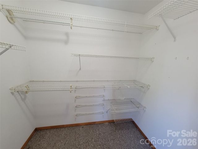 507 Utah Mountain Road, Waynesville, NC 28785