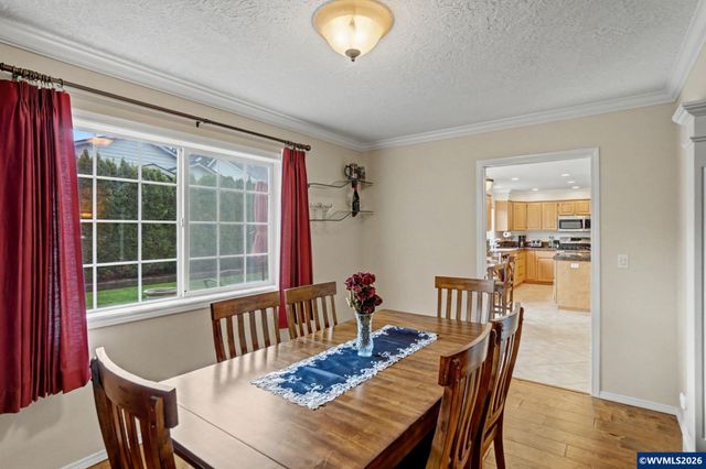 5874 Flairstone Ct SE, Salem, OR 97306