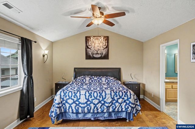 5874 Flairstone Ct SE, Salem, OR 97306