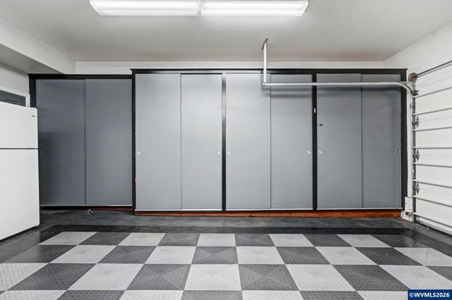 5874 Flairstone Ct SE, Salem, OR 97306