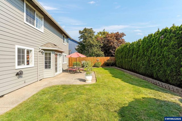 5874 Flairstone Ct SE, Salem, OR 97306