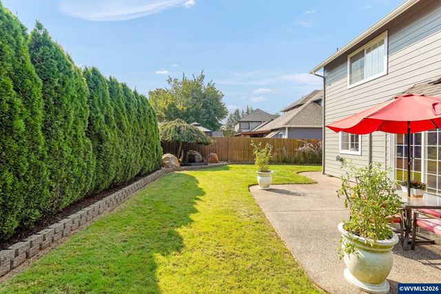 5874 Flairstone Ct SE, Salem, OR 97306