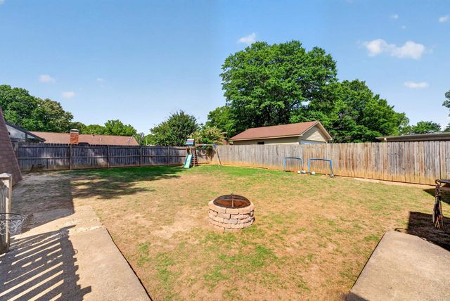 7200 LAMESA LN, Bartlett, TN 38133