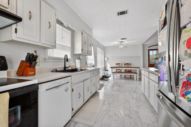 7200 LAMESA LN, Bartlett, TN 38133