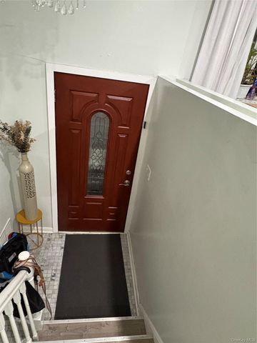 277 Graff Avenue, Bronx, NY 10465