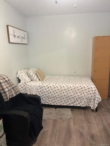 277 Graff Avenue, Bronx, NY 10465