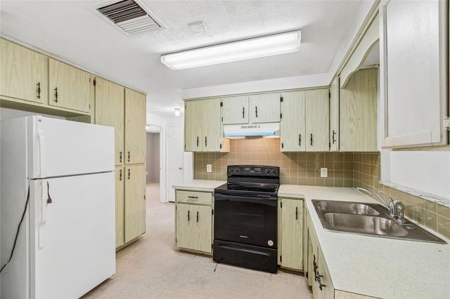 6324 TRALEE AVENUE, New Port Richey, FL 34653
