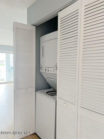 50 Valentine Street 22A, Monmouth Beach, NJ 07750