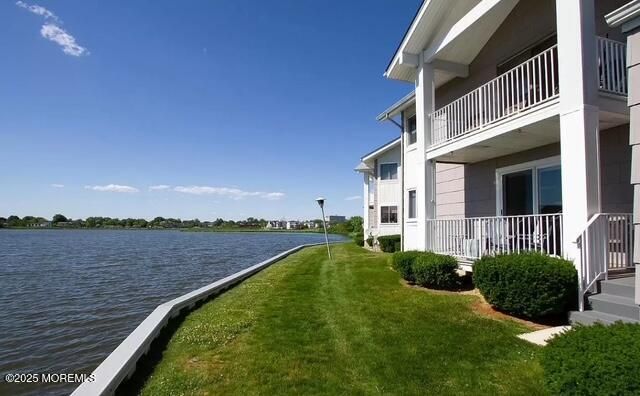 50 Valentine Street 22A, Monmouth Beach, NJ 07750