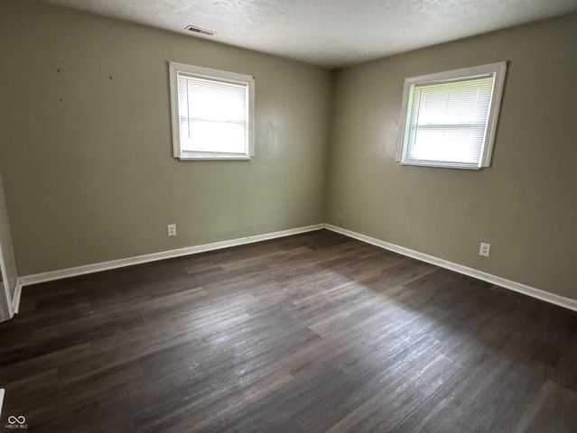113 Edwards Avenue, Beech Grove, IN 46107