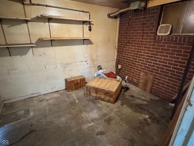 113 Edwards Avenue, Beech Grove, IN 46107