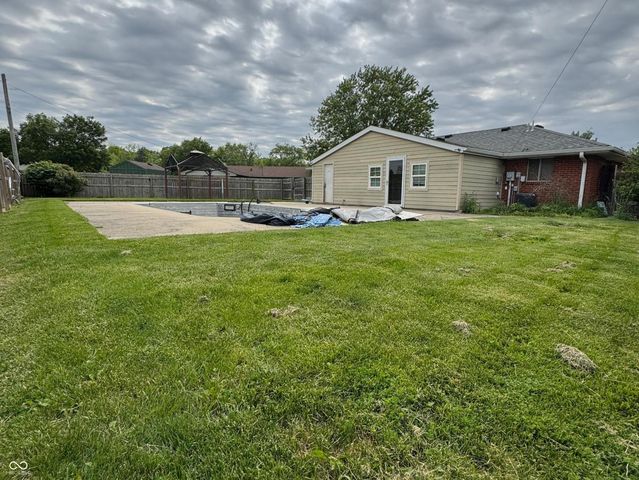 113 Edwards Avenue, Beech Grove, IN 46107