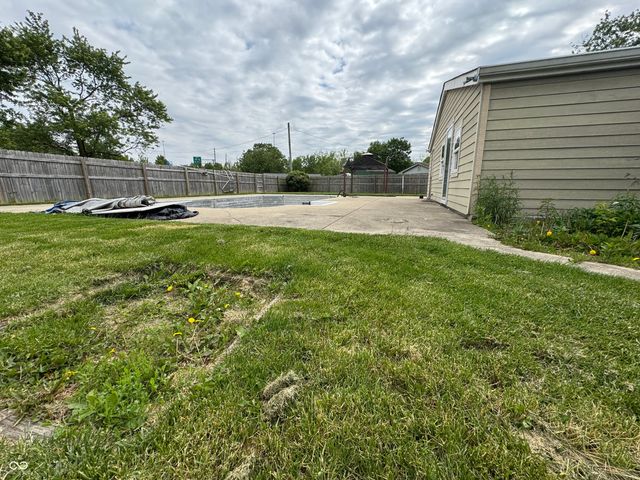 113 Edwards Avenue, Beech Grove, IN 46107