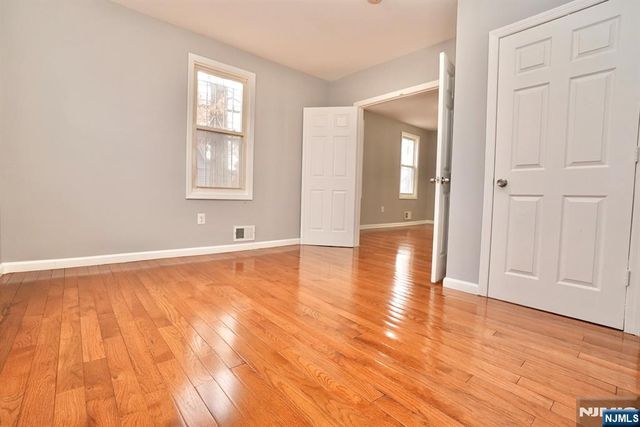 151 Vermont Avenue, Newark, NJ 07106