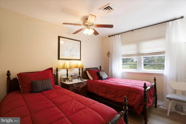 25 ALGONQUIN RD, Cambridge, MD 21613