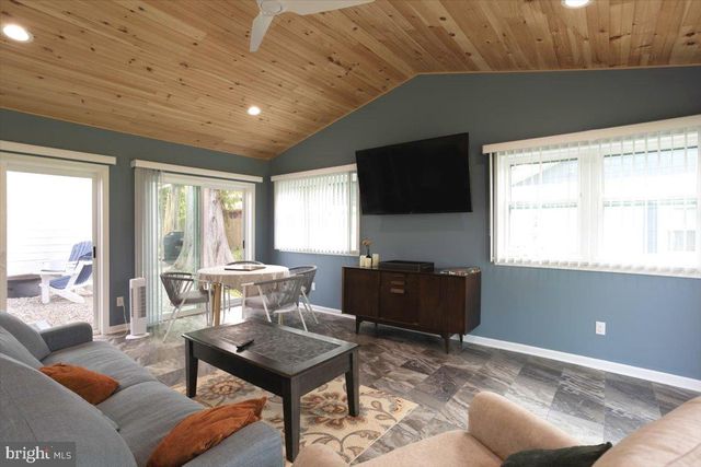 25 ALGONQUIN RD, Cambridge, MD 21613