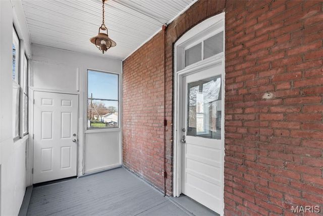 612 Holly Hills Avenue, St Louis, MO 63111