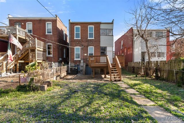 612 Holly Hills Avenue, St Louis, MO 63111