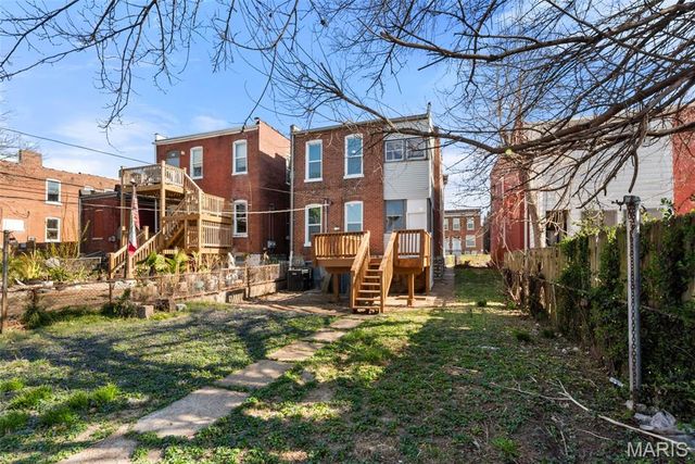 612 Holly Hills Avenue, St Louis, MO 63111