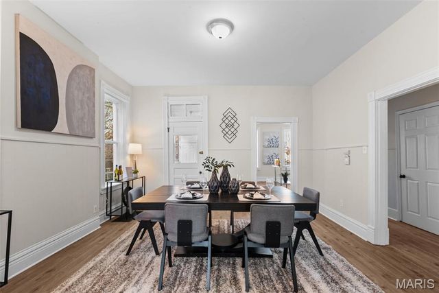 612 Holly Hills Avenue, St Louis, MO 63111