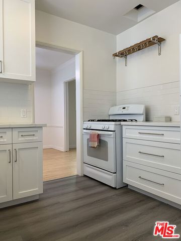 1042 S Bedford Street, Los Angeles, CA 90035