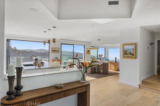 1515 Tahiti Avenue, Laguna Beach, CA 92651