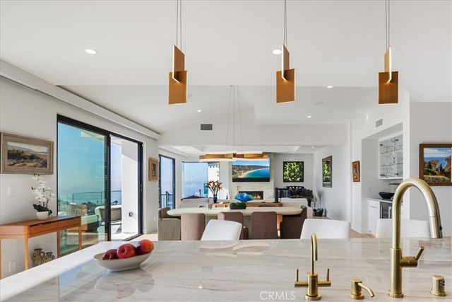 1515 Tahiti Avenue, Laguna Beach, CA 92651