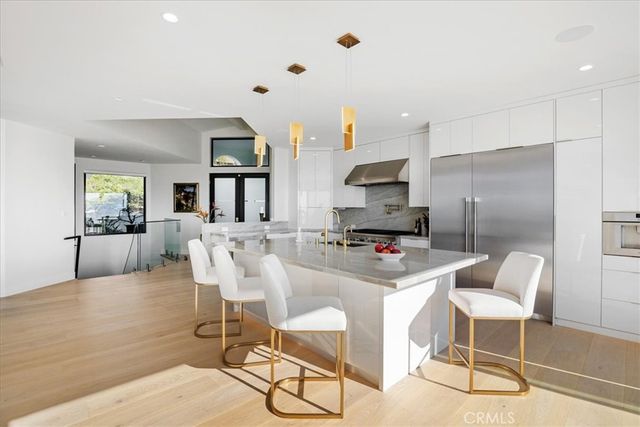 1515 Tahiti Avenue, Laguna Beach, CA 92651