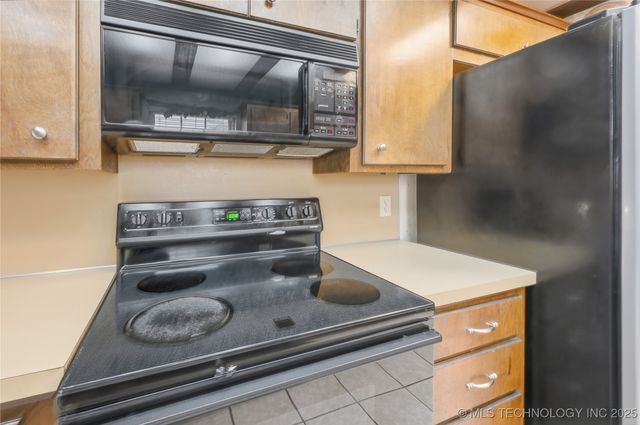 5852 S 91st East East Avenue, Tulsa, OK 74145