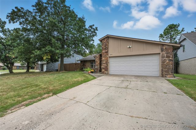 5852 S 91st East East Avenue, Tulsa, OK 74145