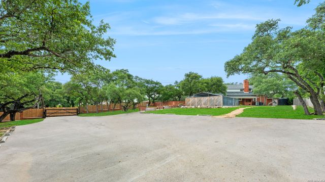 11902 Rustic, San Antonio, TX 78230