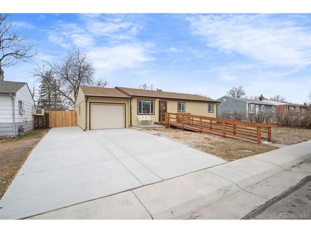 7821 Xavier St, Westminster, CO 80030