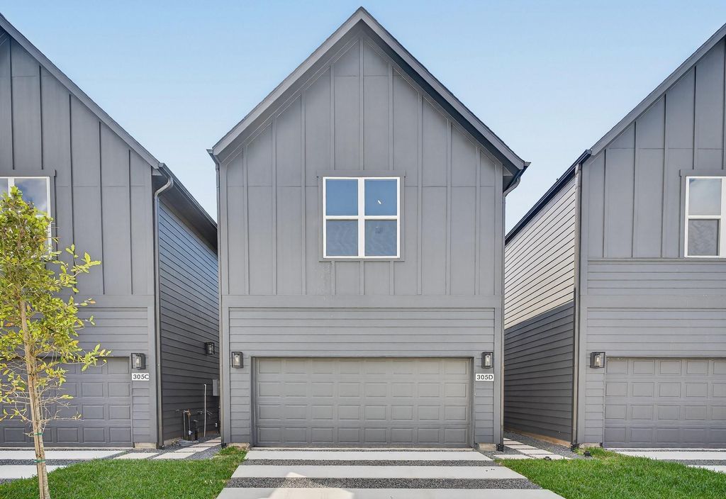 305 Marcella Street B, Houston, TX 77091