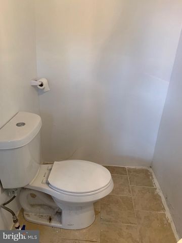 321 HIGHLAND AVENUE, Chester, PA 19013